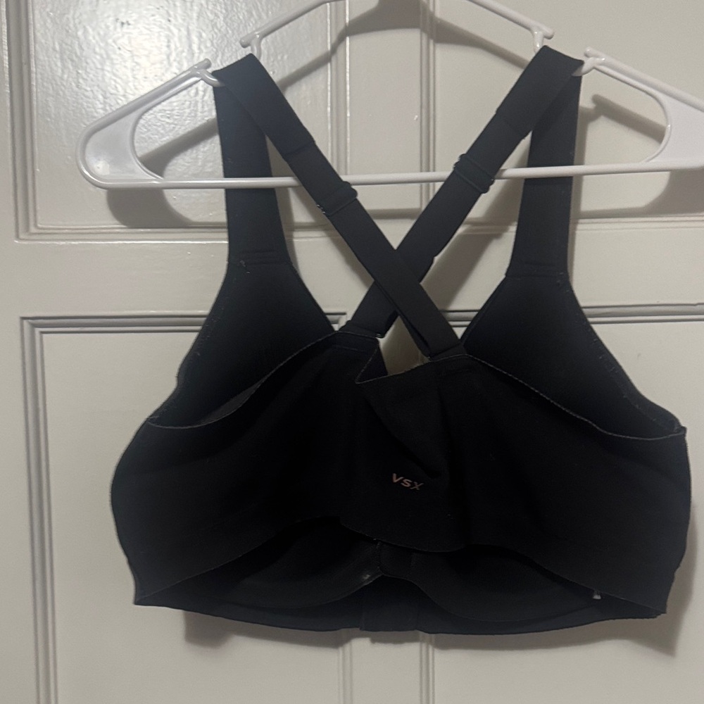 VSX Knockout™ Front-Close Sports Bra
High Impact - Picture 6 of 7
